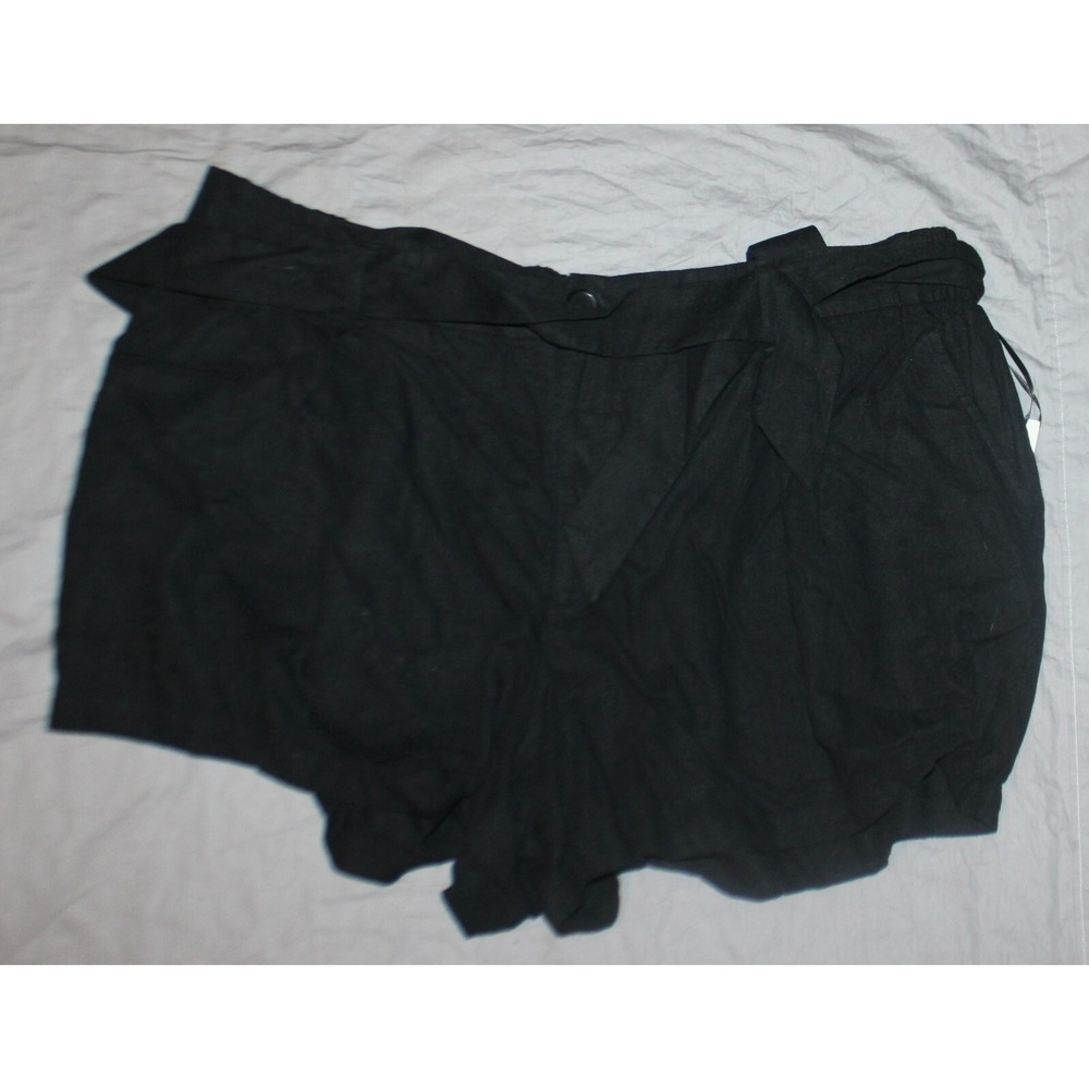 Women's High-Rise belted Shorts - Ava & Viv Black 2X
